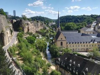 Die Stadt Luxemburg galt im Mittelalter als uneinnehmbar, klar bei diesen Mauern