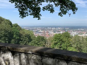 Herrlicher Blick vom Kommandentengarten auf Freiburg