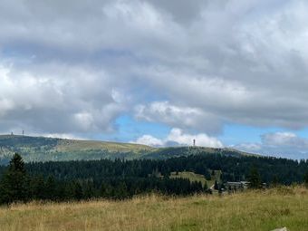 Blick hinüber zum Höchsten, dem Feldberg. Wir danken Christel und Jürgen für diese wunderbare Wanderung.