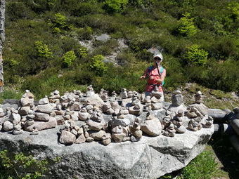Viele Steinmännchen am Titlis-Blick